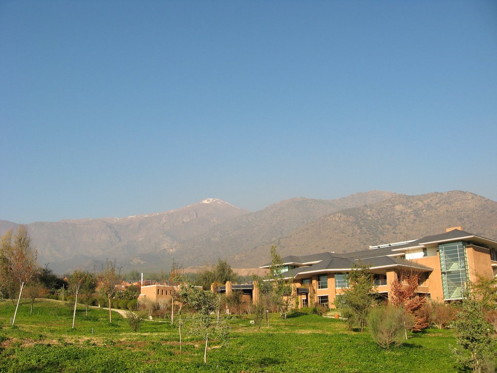 Miren los cerros en que se asienta y sabrán uno de los porqué de su nombre by aleMamá