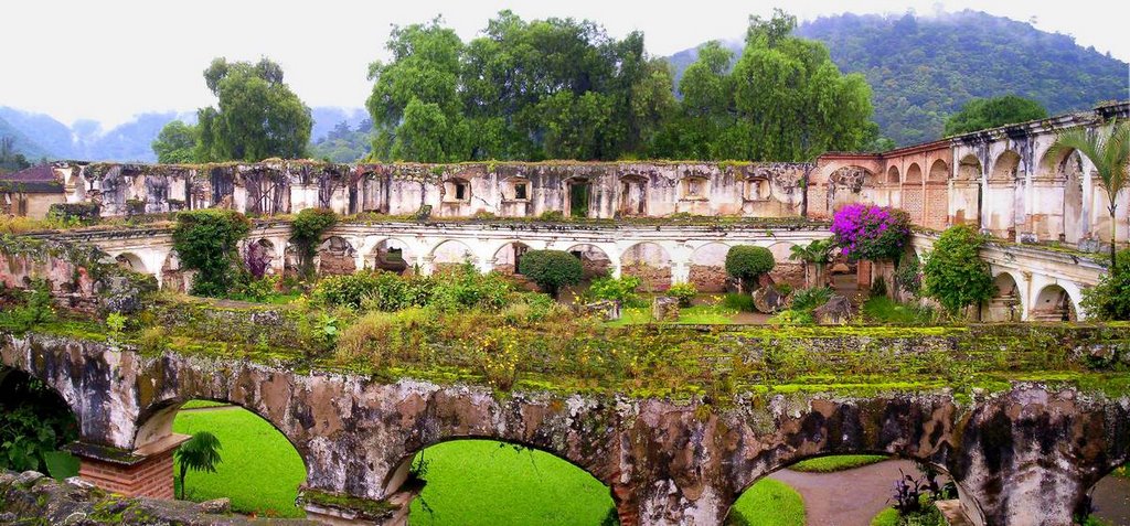 Antigua Guatemala by J.Monge-Najera