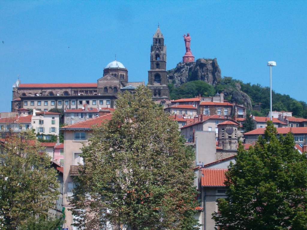 Le Puy en Velay by Tatlas