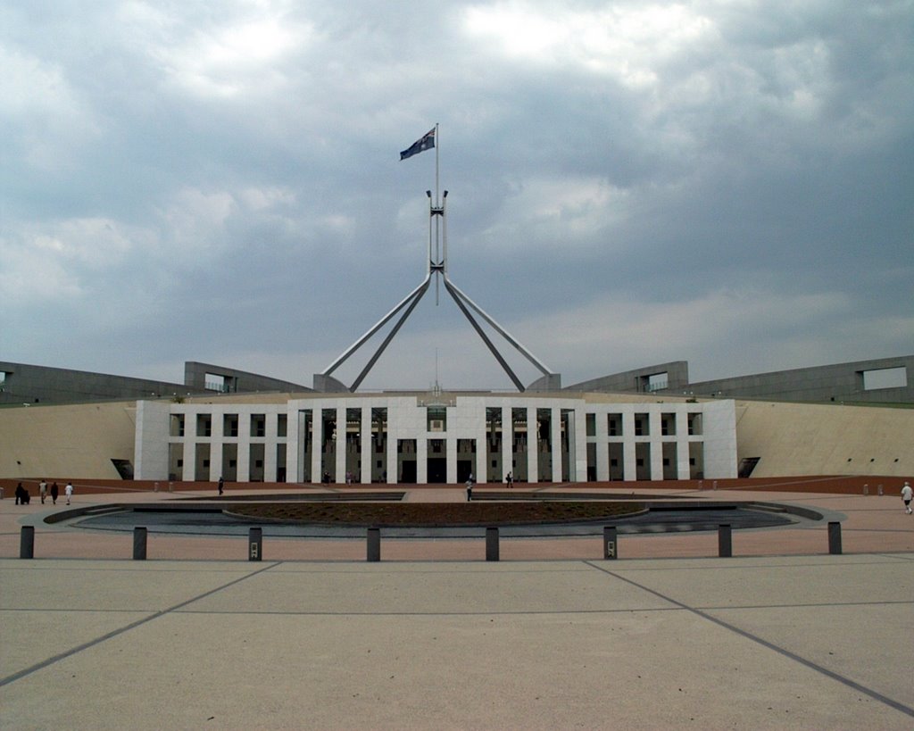 Parliament House, Canberra by Ian Bedson