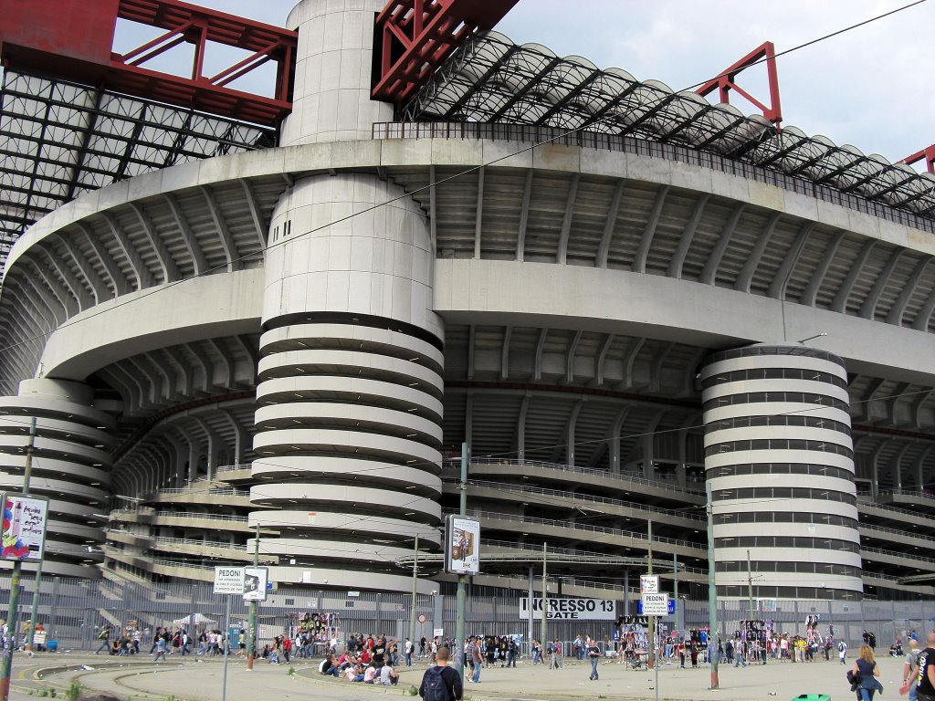 Stadio San Siro di Milano by Emanuele Piva