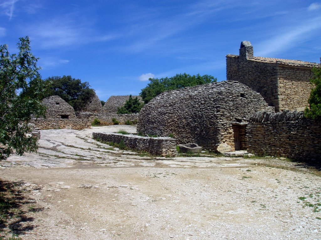 Gordes - Bories by Kloiner