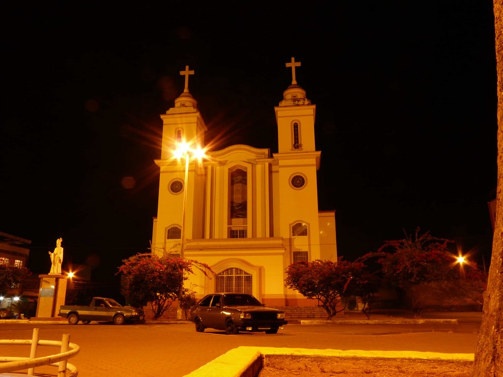 Catedral do Divino Espírito Santo by Neymar10