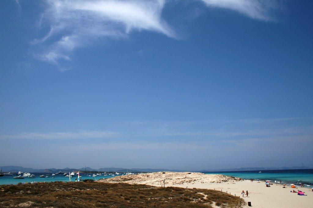 Formentera vista verso Ibiza by maxcrocco