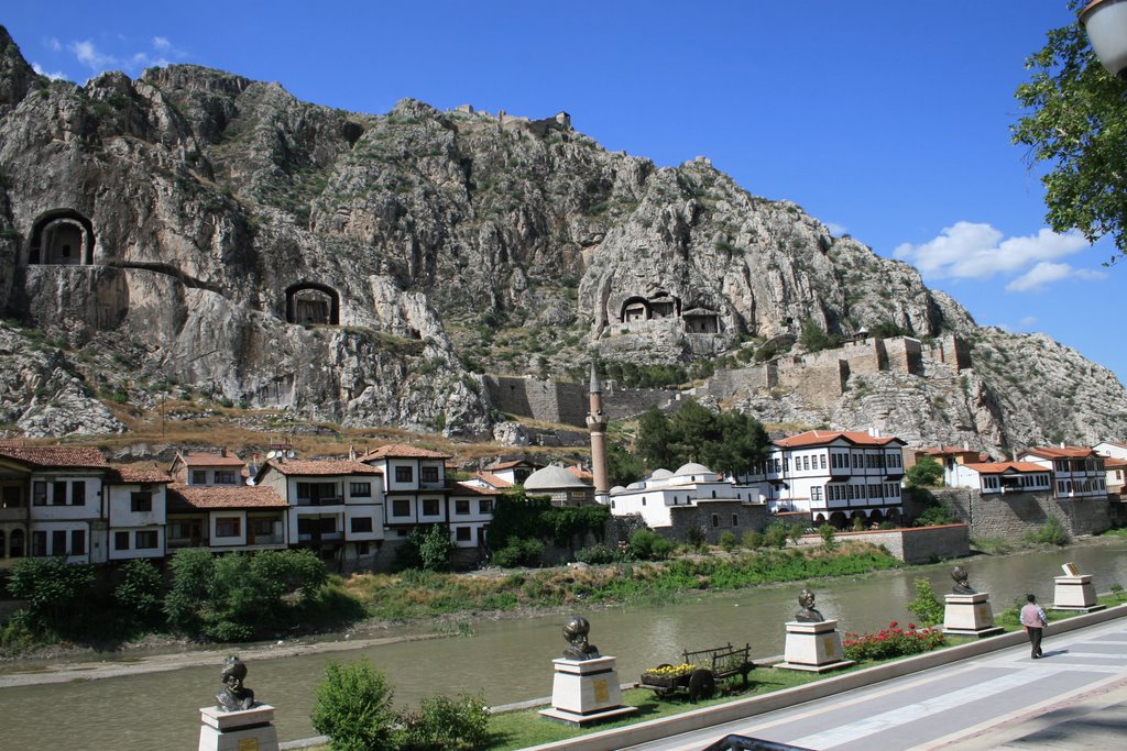 AMASYA YEŞİLIRMAK by sgurbuz