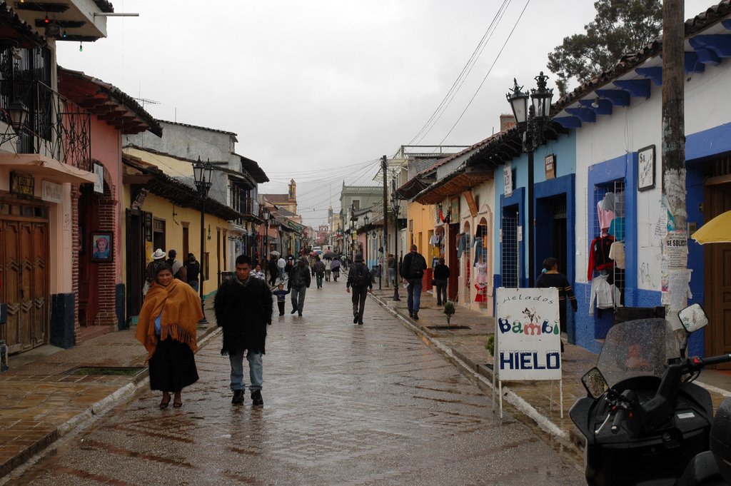 Calle de San Cristóbal de las Casas by agu_xauen