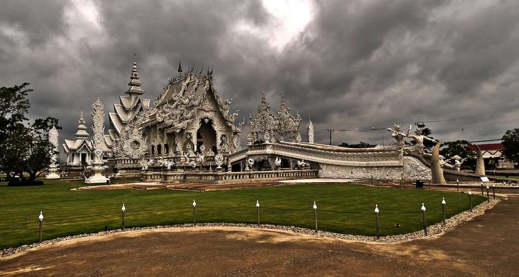 Pa O Don Chai, Mueang Chiang Rai District, Chiang Rai, Thailand by Inostranec