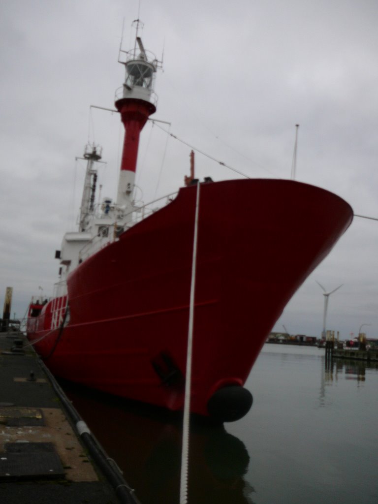 Feurschiff Borkum by Hans-Günter Förster