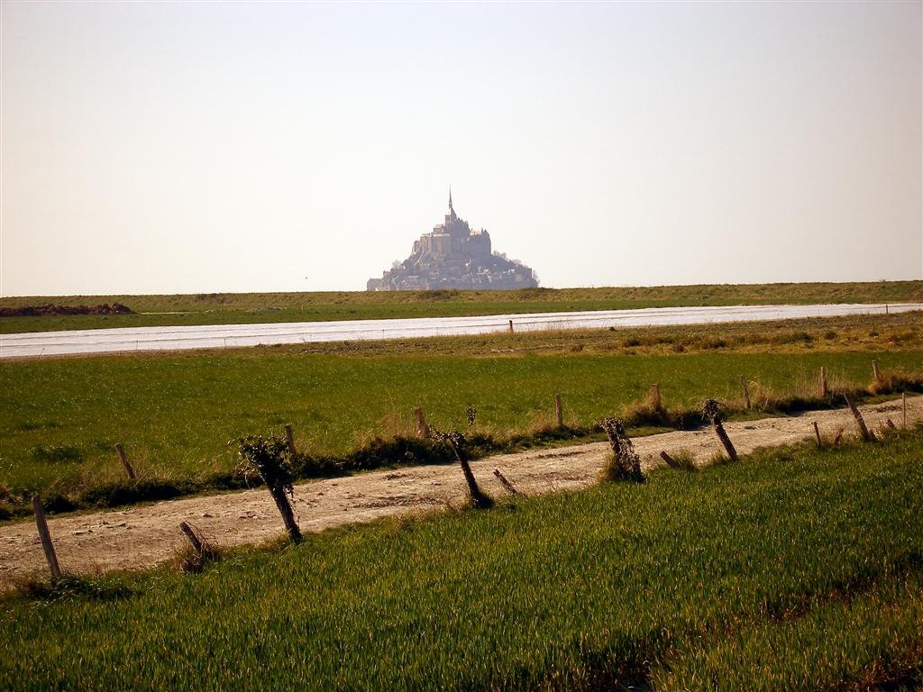 Mont St Michel by Modelarmor