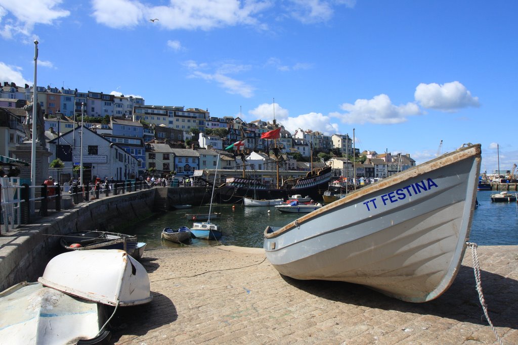 Brixham Harbour II by dave lowden