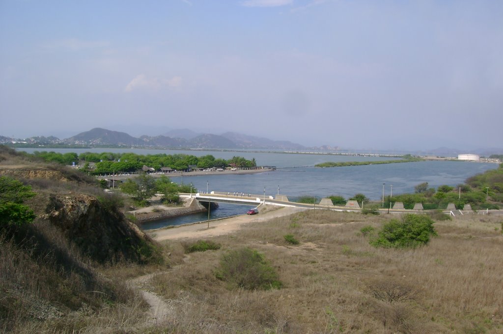 PUENTE DE PESCA VENTANAS.JPG by josesonidero