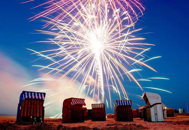 Feuerwerk in Dangast by Nordseebad Dangast