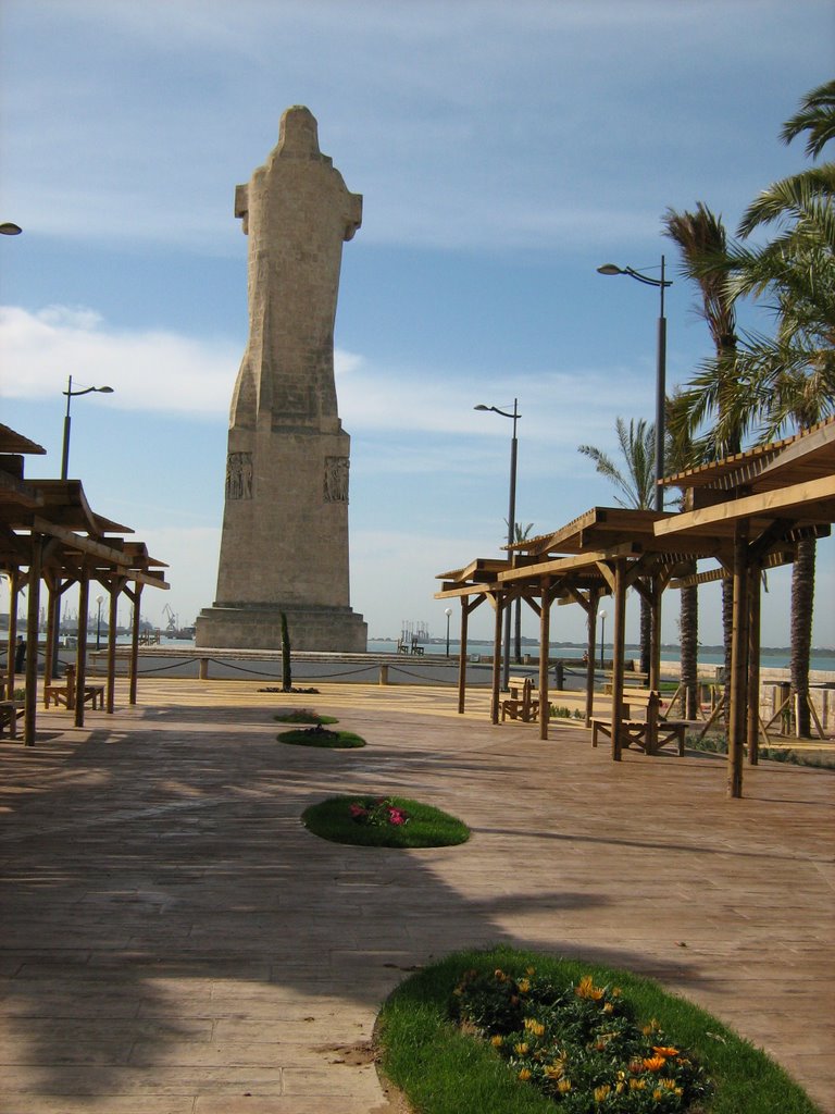 Monumento Colón by Radost Lideva