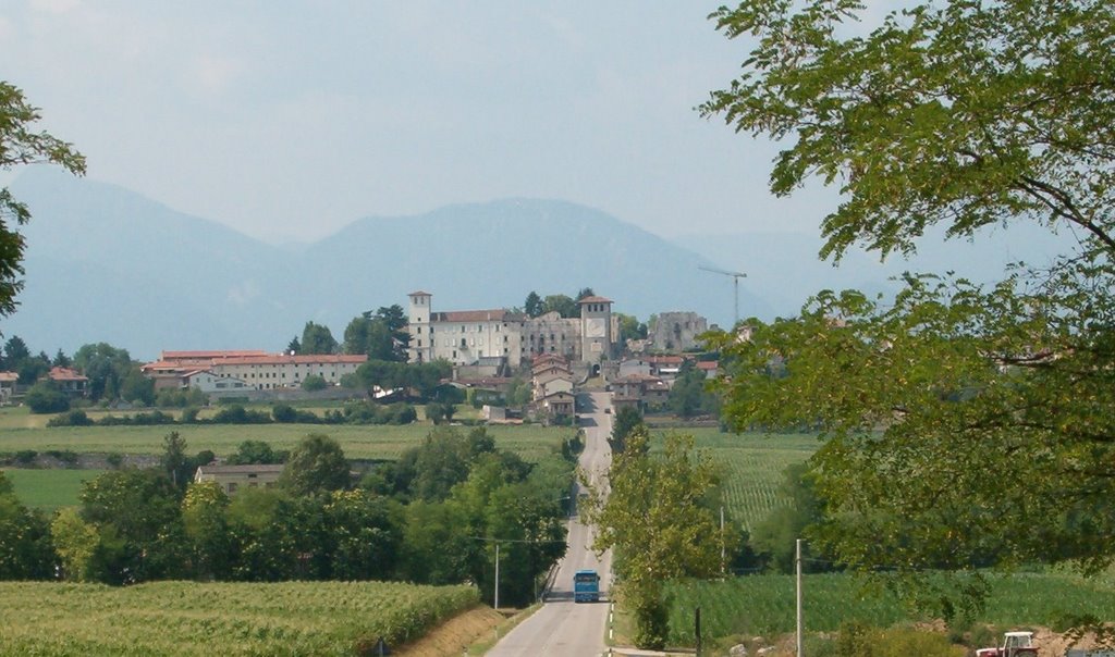 Castello di Colloredo di Monte Albano by Paolo Vercesi