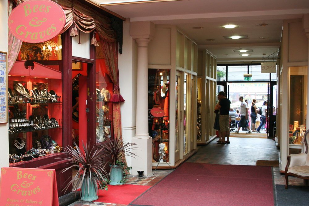 Clifton Arcade, Clifton Village, Bristol by David P