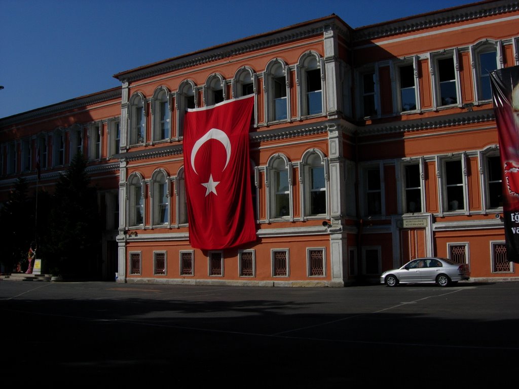 BEŞİKTAŞ ANADOLU LİSESİ - mim. İ. Sürcan by ismail sürcan