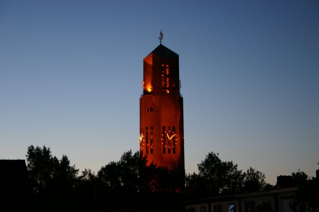 Poldertoren Emmeloord by Night by Wingman5