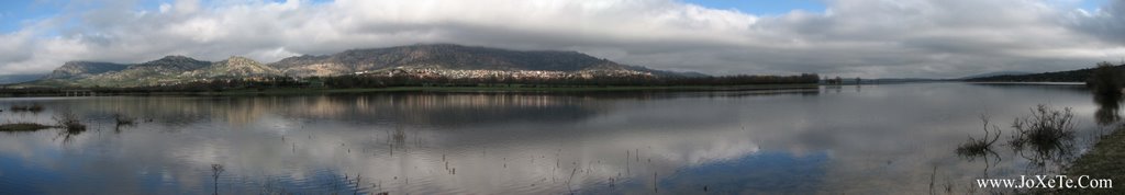 Panoramica Manzanares el Real by JoXeTe