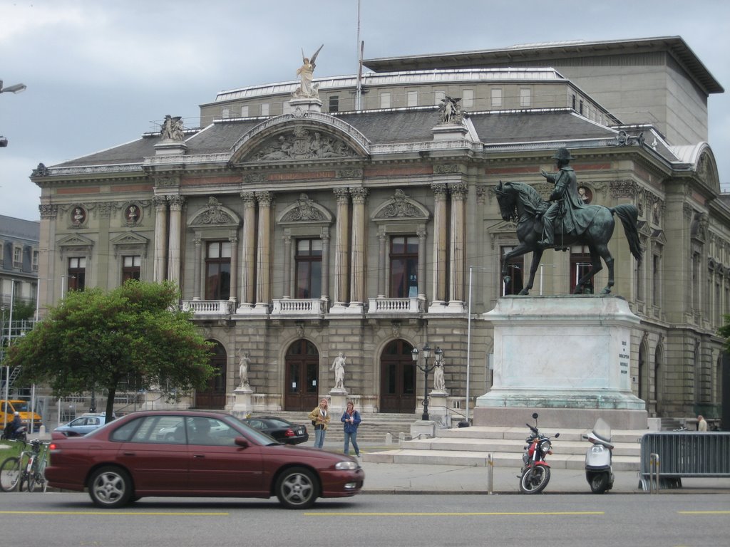 Place de Neuve by Ivan Chromy