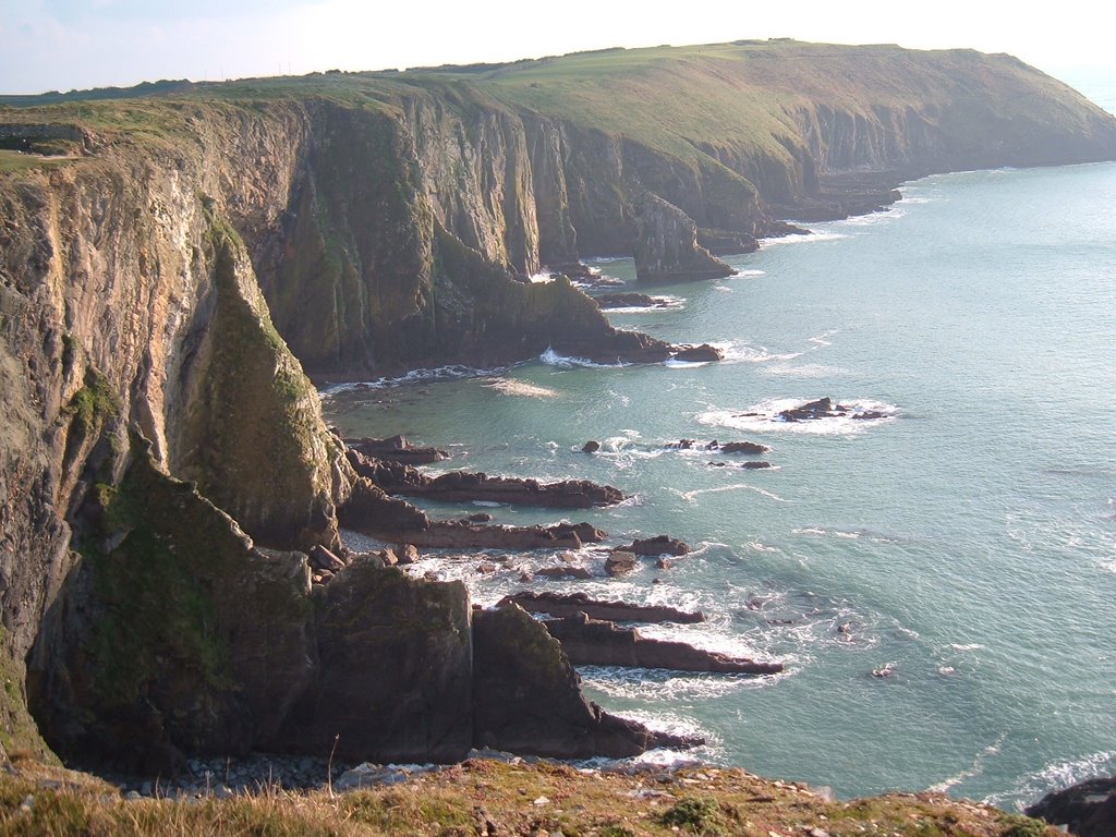 Old head of Kinsale 2 by indijanac dzons