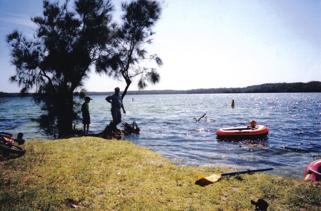 Swan Lake, Cudmirrah. by Alan Farlow