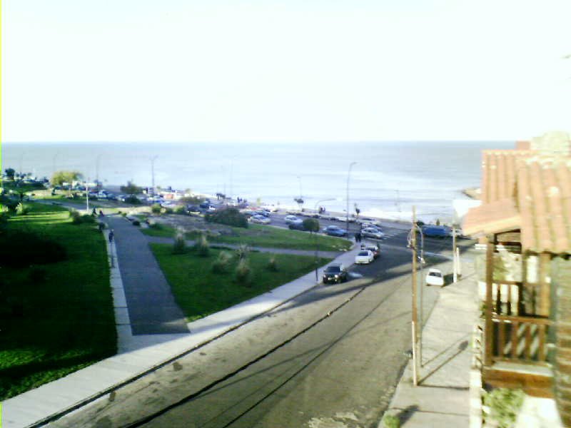 Parque San Martín desde el 2do piso by Juan Abruza