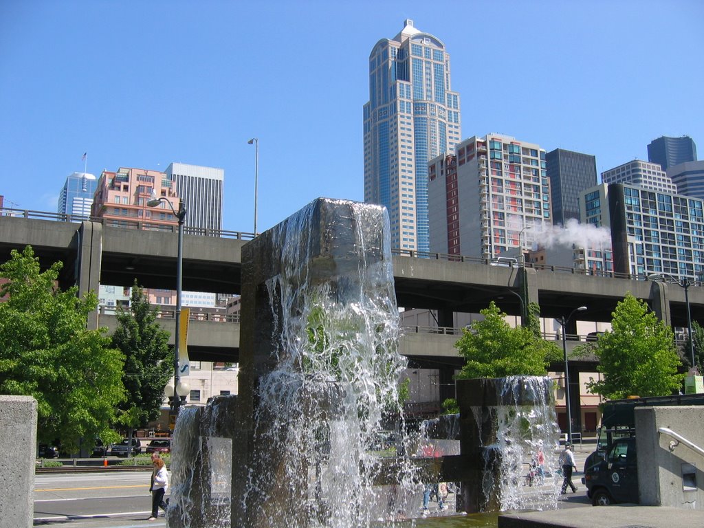 Waterfront Park by Charlie Daley