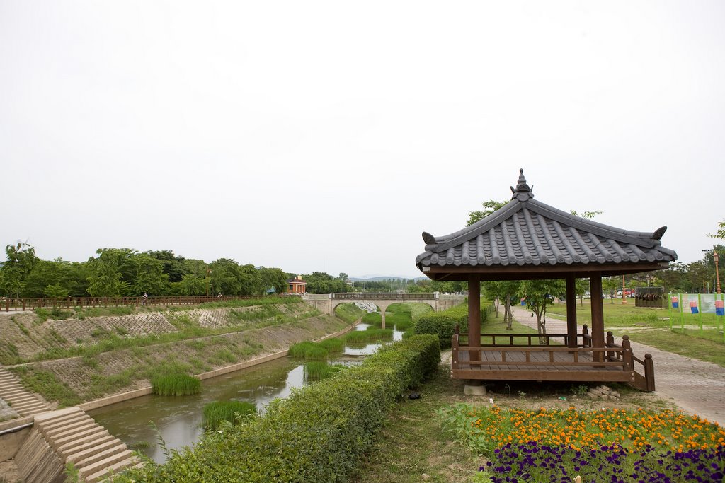 여주 신륵사 강변유원지 by www.Visitkorea.or.kr