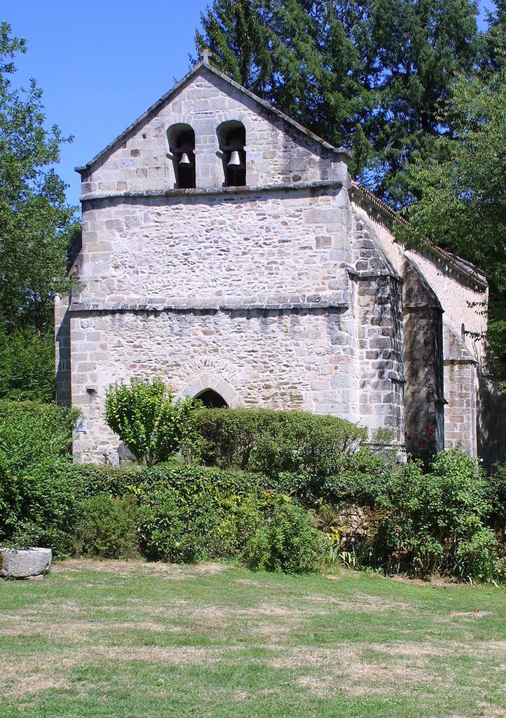 Sainte-Anne-Saint-Priest : église de Saint-Priest-les-Vergnes by macrobert