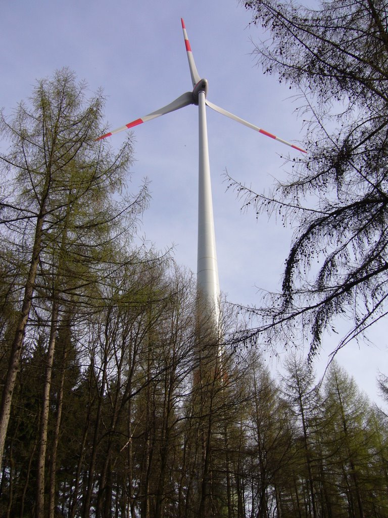 Windrad im Windpark Hilchenbach by Julian Linde