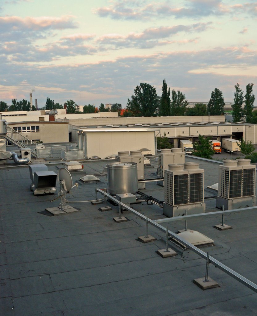 Sunset-light over Spandau's roofs... by tumblr.tk