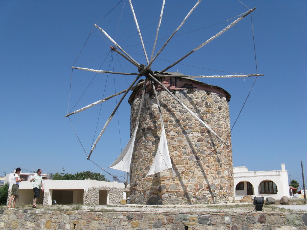 Windmill,Antimachia 2008 by Uwinger