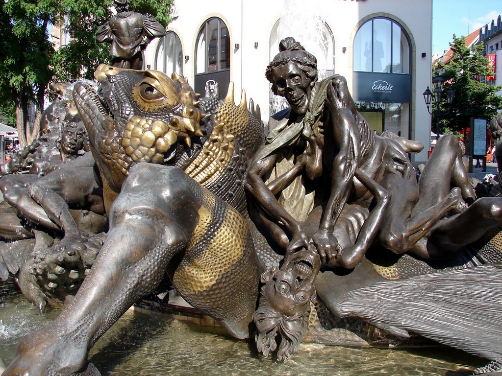 Hans-Sachs-Brunnen by harald helmlechner