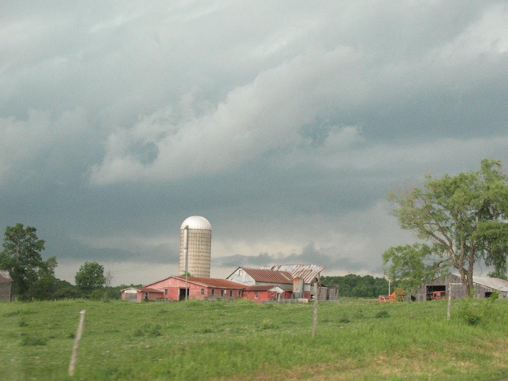 Silo and the Storm by sacoo