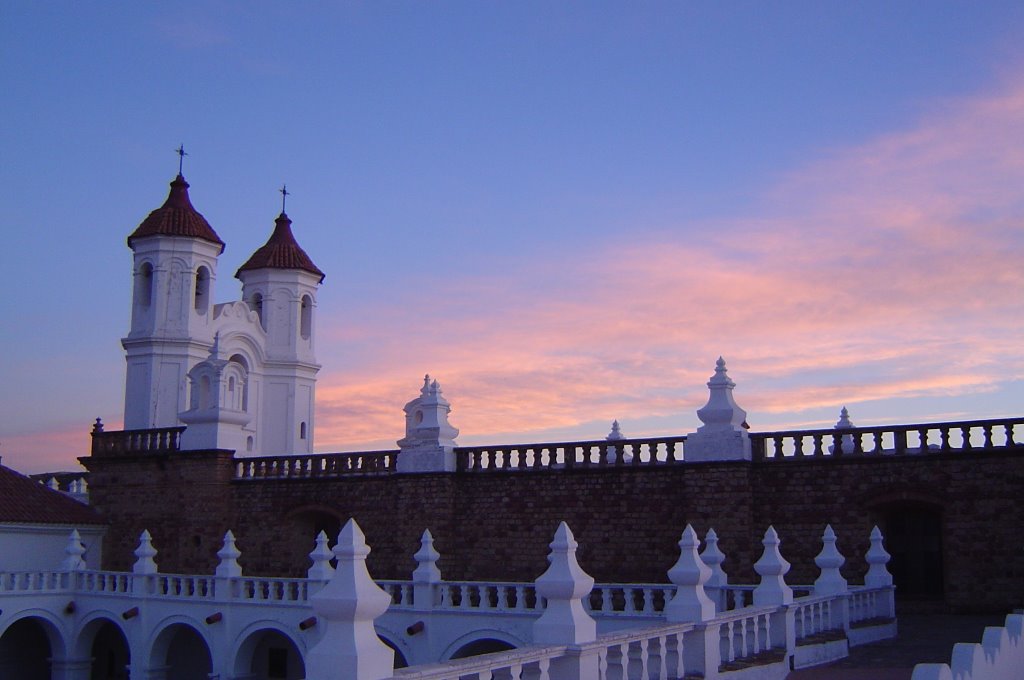 Casco Viejo, Sucre, Bolivia by Fredy Thomas