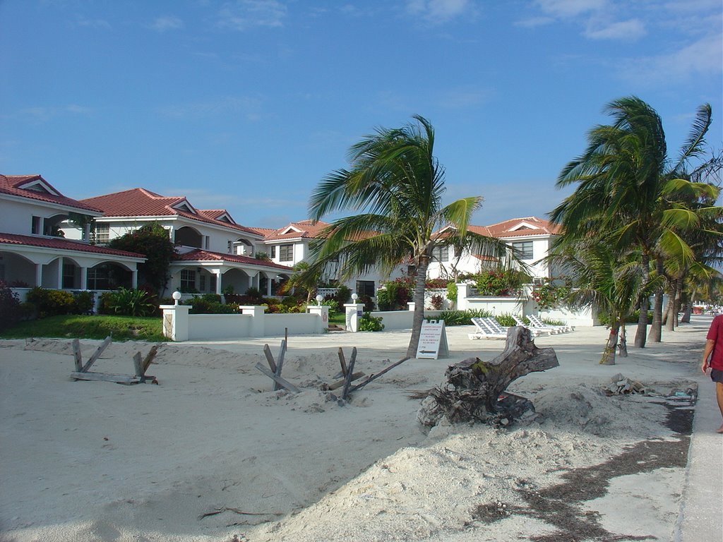 BELIZE YACHT CLUB by paradive