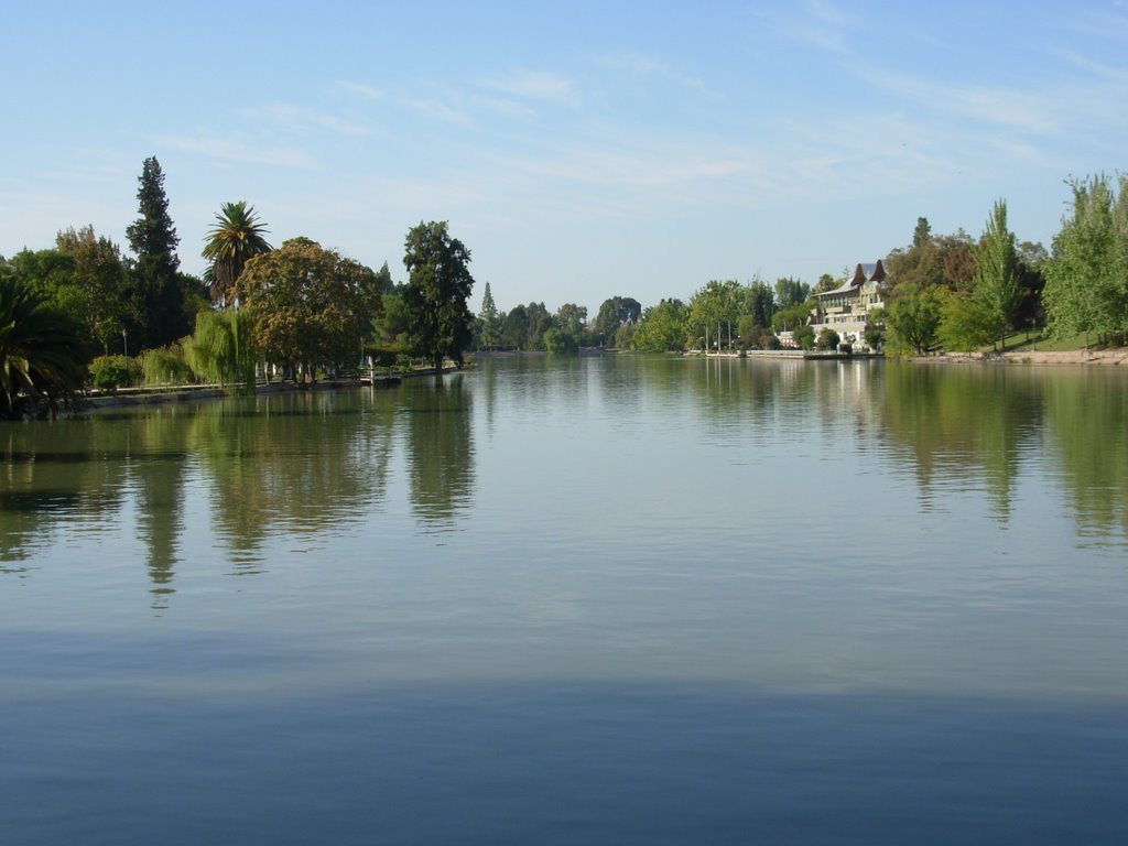 Lago del Parque Gral.San Martin by Claudio Bonada (Tony…