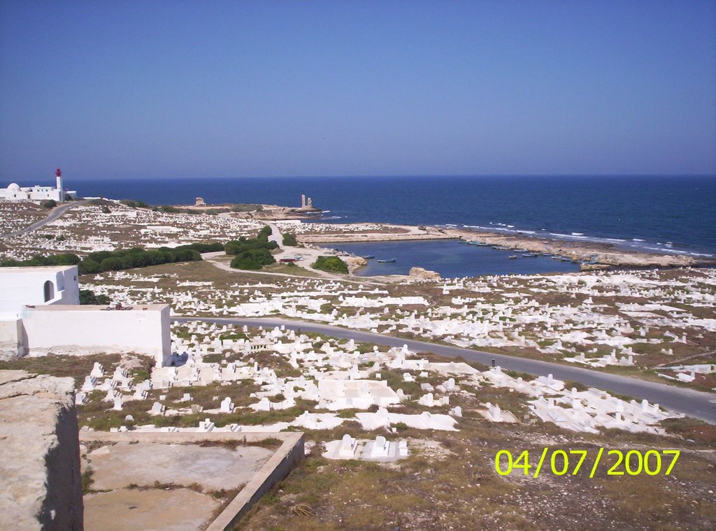 Cementerio marino, en Mahdia, Túnez by Iratxe iRa