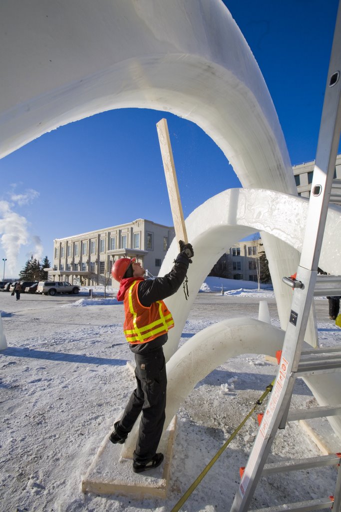 The 2007 ice arch is raised in front of Constitution Hall by UAF Marketing & Comm…