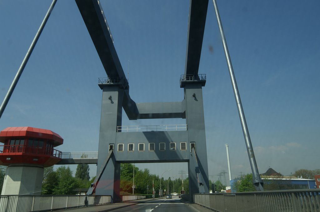 Brug, Neuhöfer Strasse by Steven en Hanneke