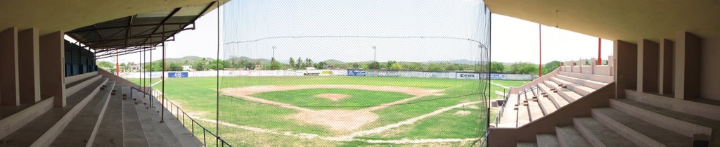 Estadio Municipal de Beisbol by Pablo A Rodriguez P