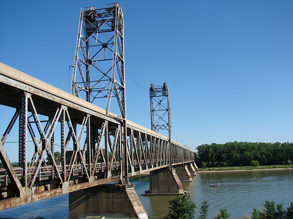 Old Meridian Bridge @ Yankton by Jay Reeve