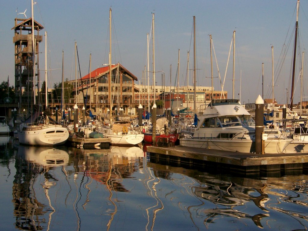 Inner harbor at sunset_#01 _ baltimore, maryland _ jun 15, 2008 _ (© 2008 megart) by meg99az