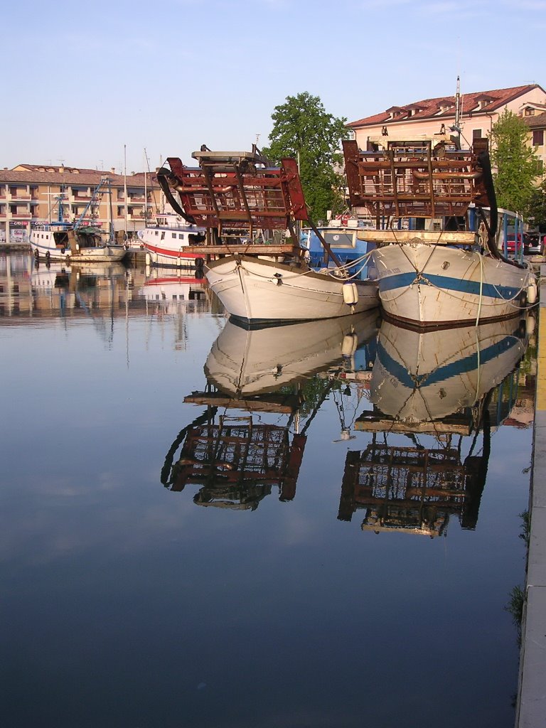 Riflesso in Porto A Grado by Tony Mininni