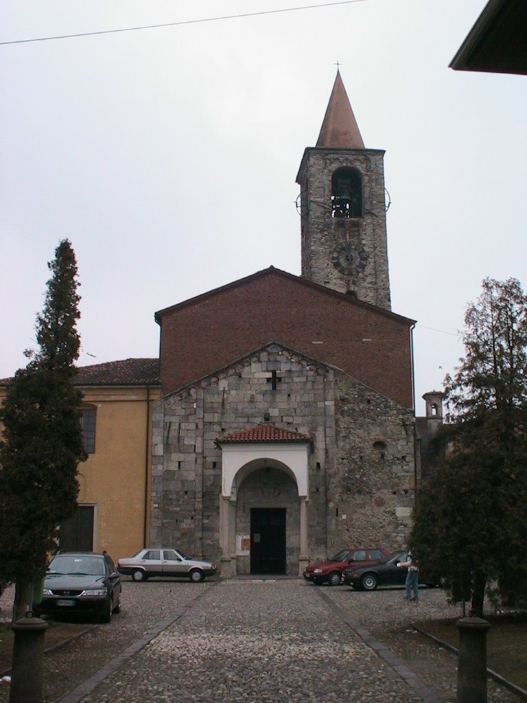 Varallo Pombia, chiesa dei Santi Vincenzo e Anastasio by Roberto Bellosta