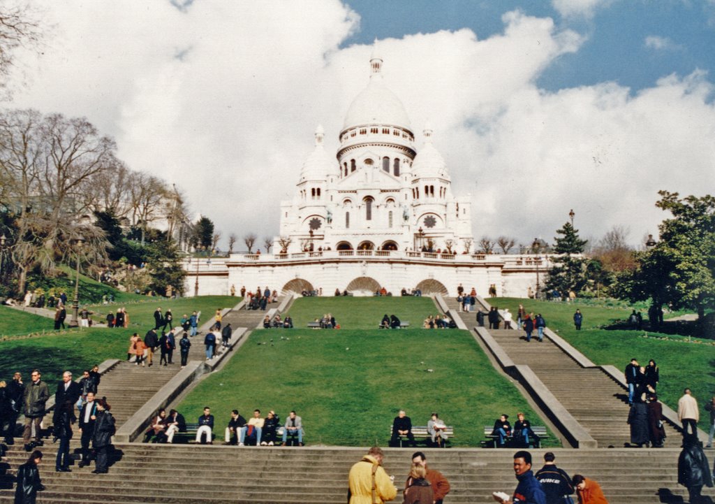 Sacre Coeur by Jose A Leon