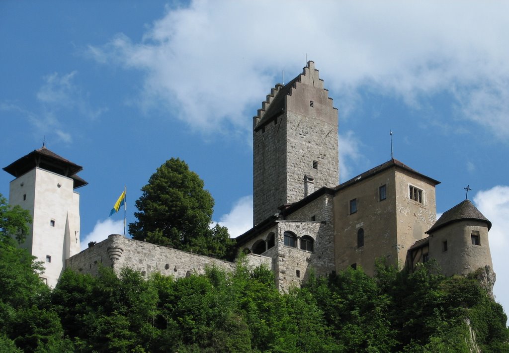 Burg Kipfenberg by PeSchn