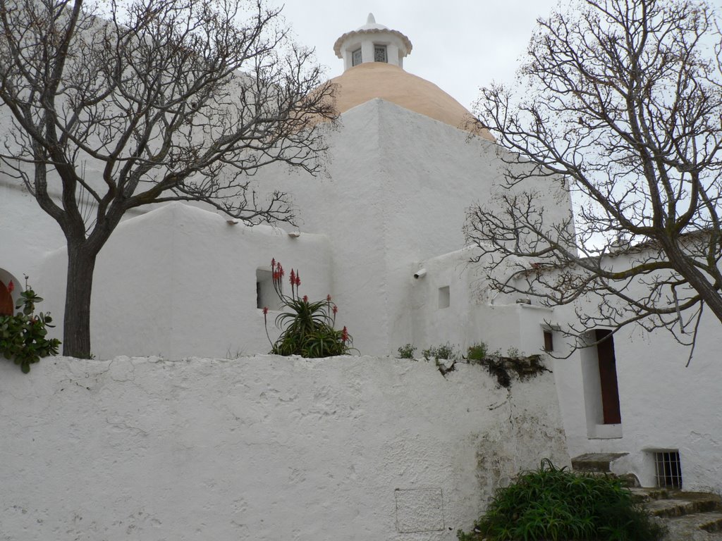 Iglesia deSanta Eulalia by Pedro Ramón