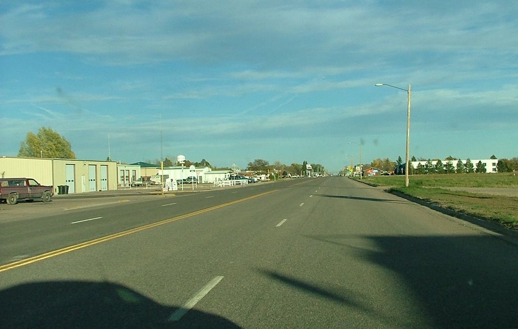 W. 8th Ave entering Yuma by exray