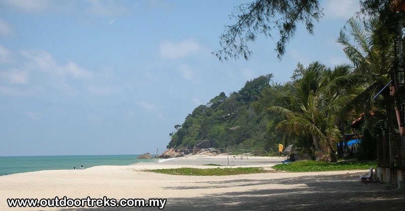 Teluk Chempedak South by borneo4x4